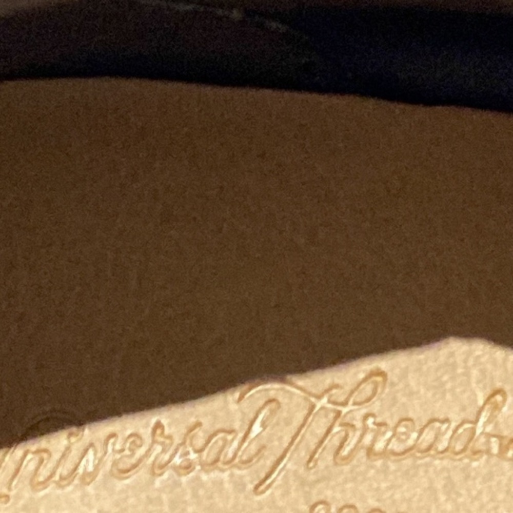 Universal Thread Booties - Picture 8 of 8
